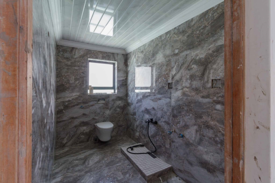 4 Bedroom Property for Sale in Crawford Western Cape